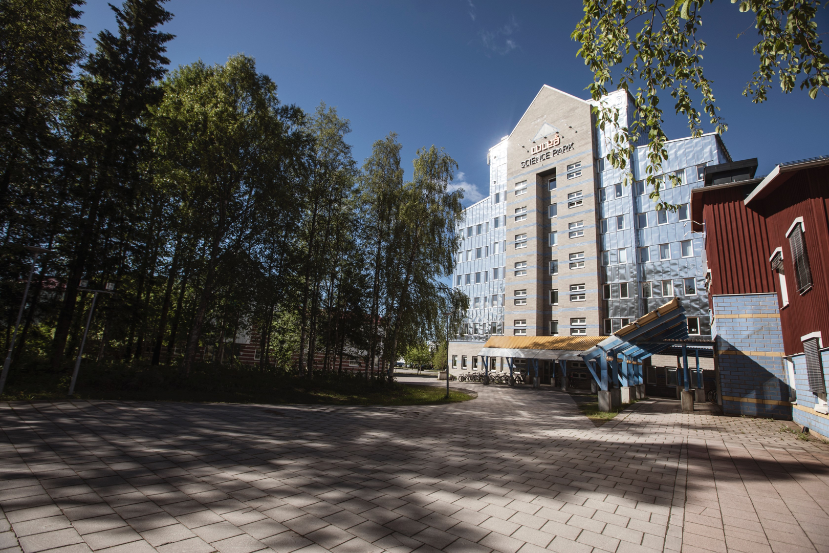 114 kvm på Aurorum 2, Luleå bild 1